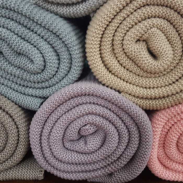 شال مبل مدل کلاسیک سایز 170×140 سانتیمتر