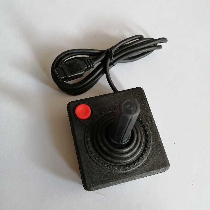 دسته  آتاری قدیمی مدل گوشکوبی نو و آک