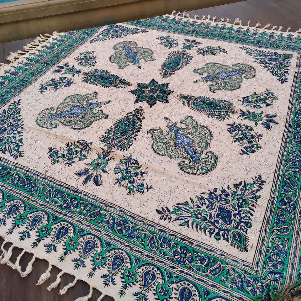 سفره رومیزی قلمکاری سایز یک متری سبز