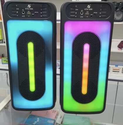 اسپیکر بلوتوثی قابل حمل میکروفون دار کی تی اس مدل KTS-1555