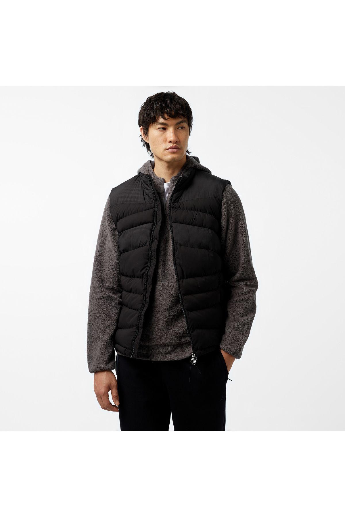 جلیقه مشکی مردانه سیاه اورجینال Nautica
