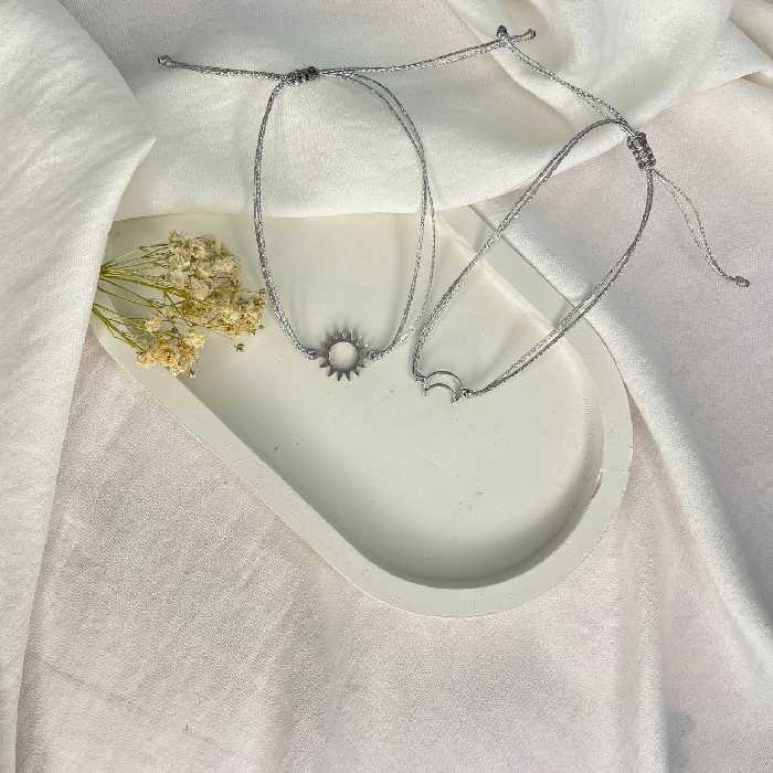 دستبند ست ماه و خورشید گره کشویی با نخ لمه ای درجه یک