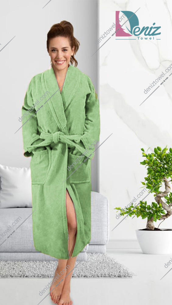 حوله تن پوش با طرح ساده رنگ سبز روشن