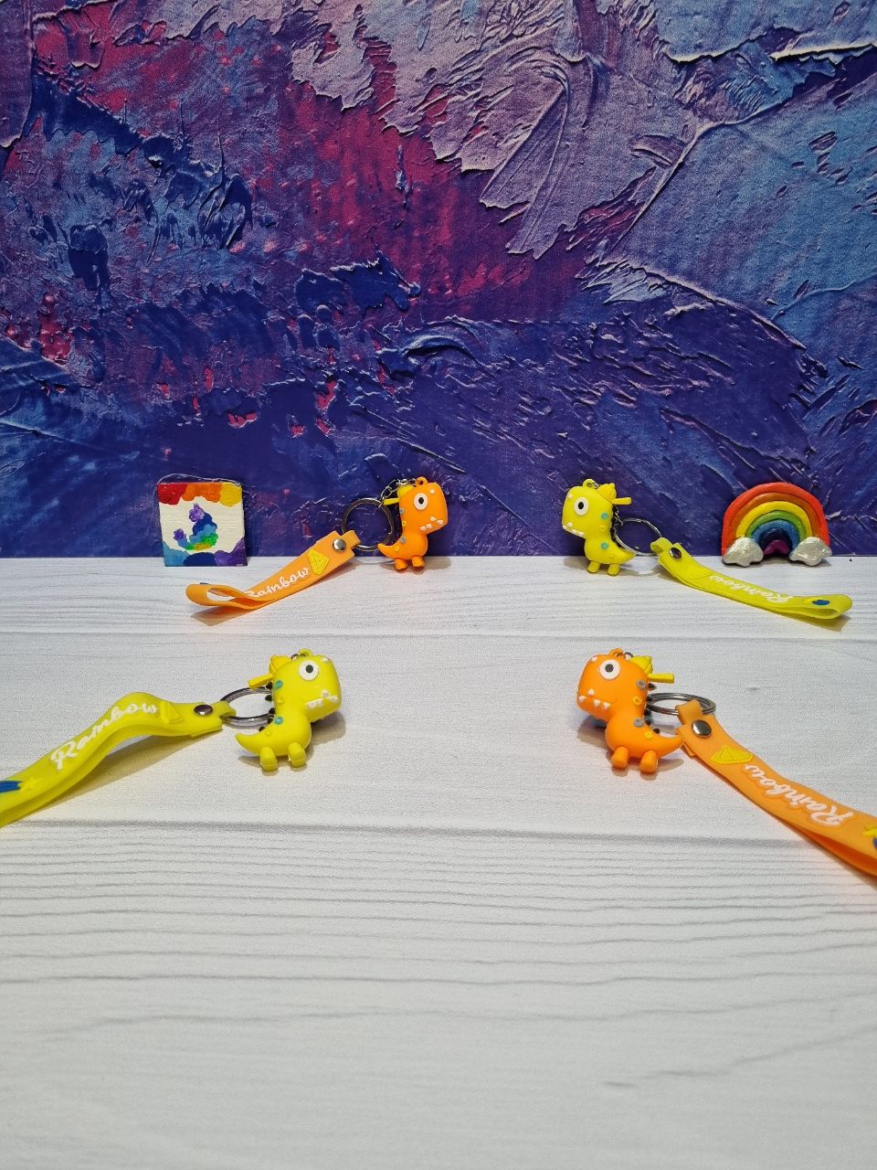 جاکلیدی سیلیکونی طرح دایناسور نارنجی