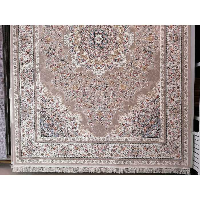 فرش ماشینی زمرد مشهد مدل 37000 زمینه بژ