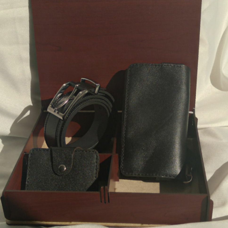 ست کیف و کمربند چرم