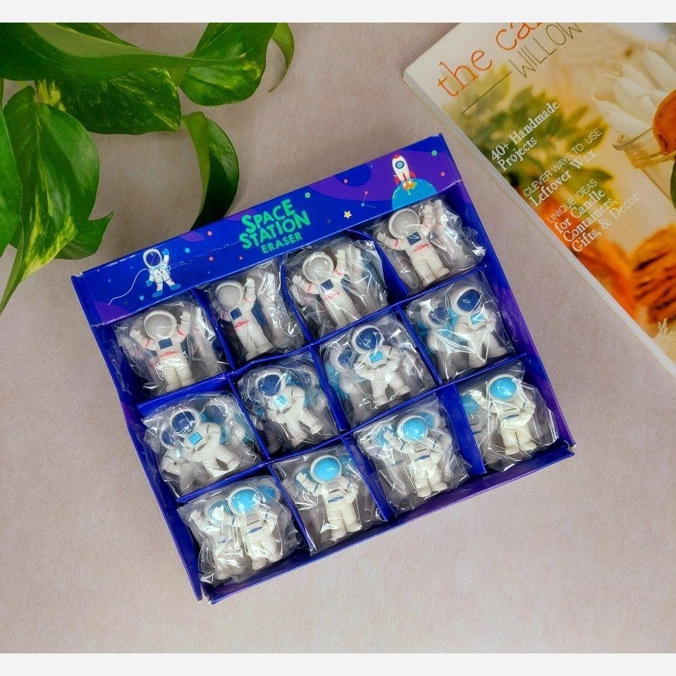 پاکن فضانورد پاکن فانتزی پسرانه جشن اسم و گیفت تولد بسته 48عددی