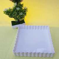 ظروف سرامیک تارت مربع موجی  سرامیک درجه یک دارای کارتن تک کادویی