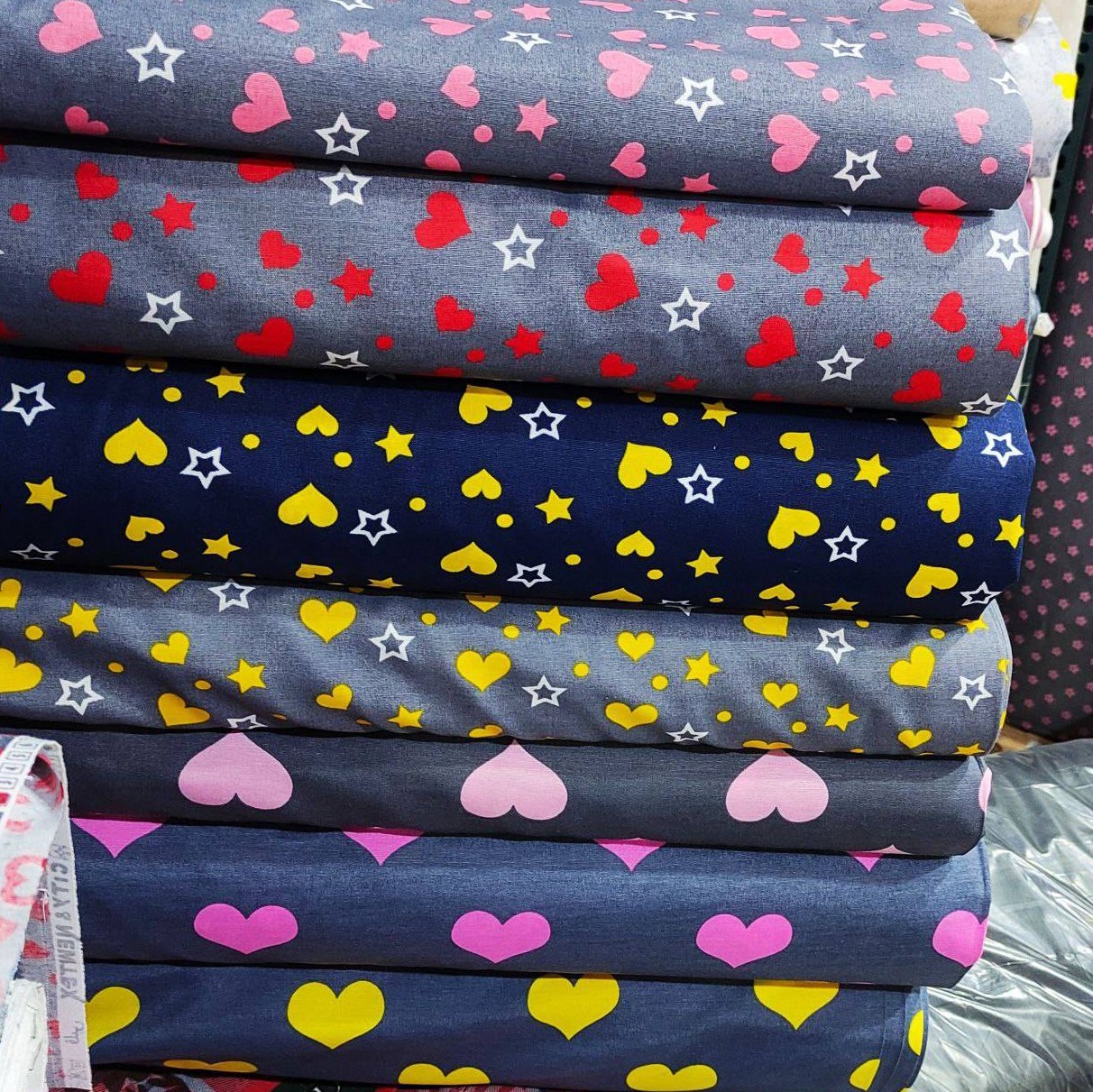 پارچه ملحفه و سرویس آشپزخانه طرح قلب عرض 2 متر 