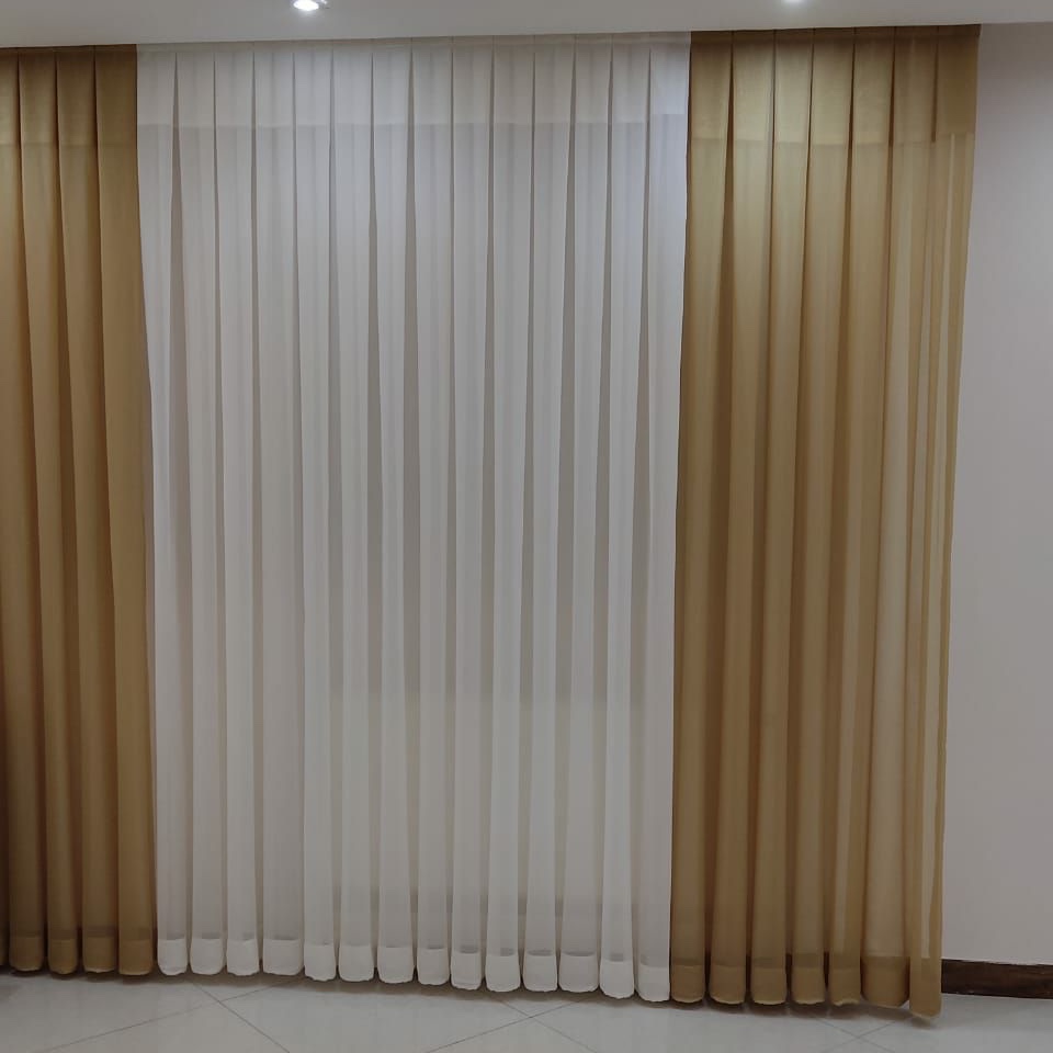 پرده نازلی ساده دو قواره صورتی روشن یک قواره شیری ارتفاع 260 سفارشی