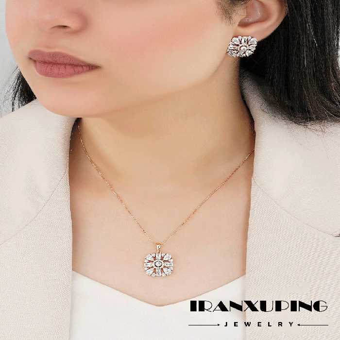 نیم ست بدون زنجیر ژوپینگ اصل با روکش طلا 24 عیار کد XPH46242