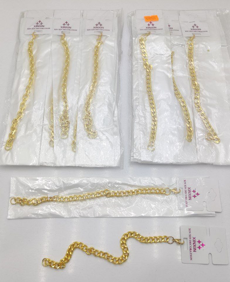 دستبند کارتیر طلایی کارتی