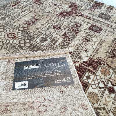 فرش ماشینی ساوین طرح 7700 زمینه کرم