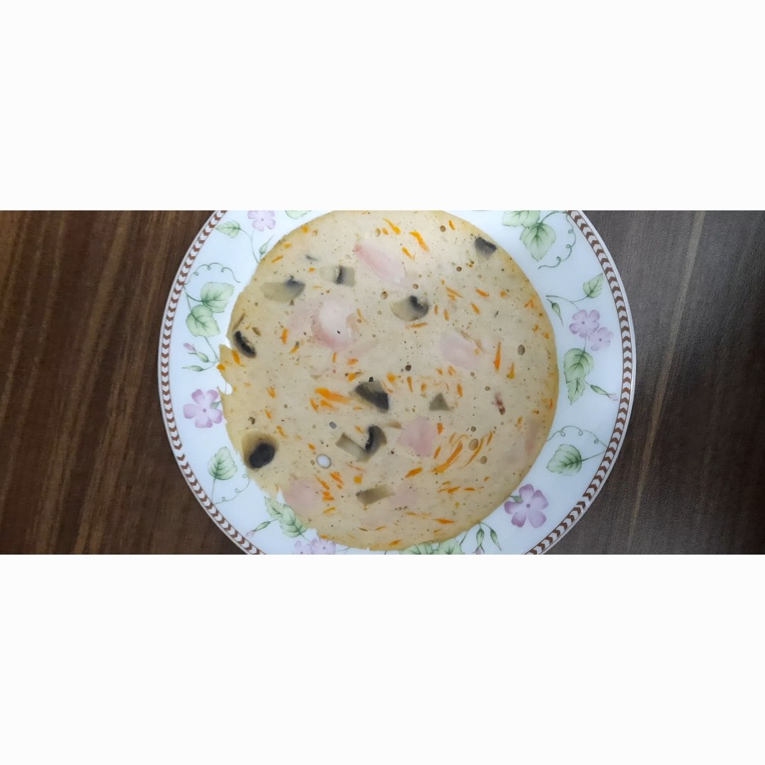 ژامبون مرغ و قارچ وهویج تنوری یک کیلویی(پسکرایه هزینه ی ارسال با مشتری)