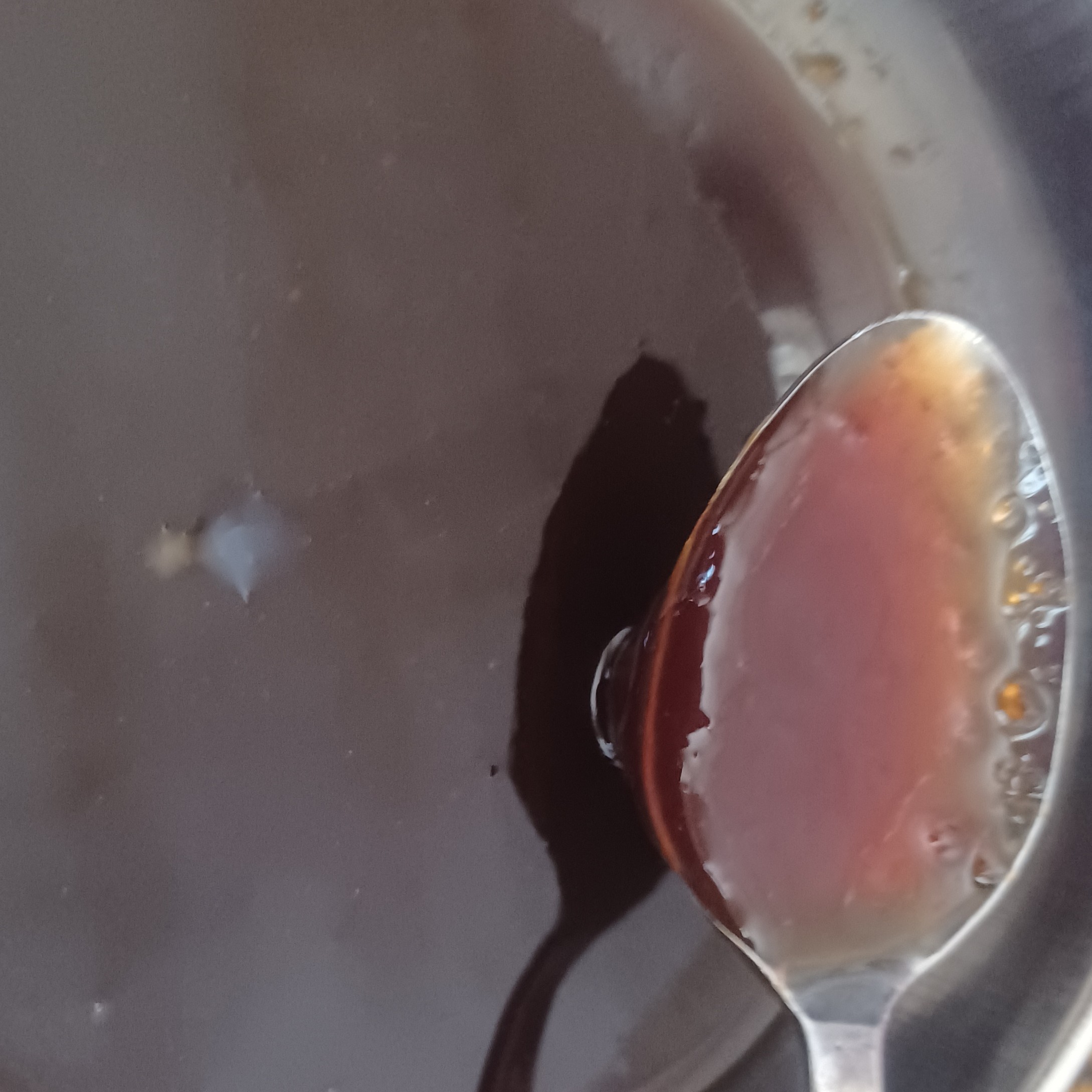 رب انار خانگی ملس با تکه های خوشمزه انار