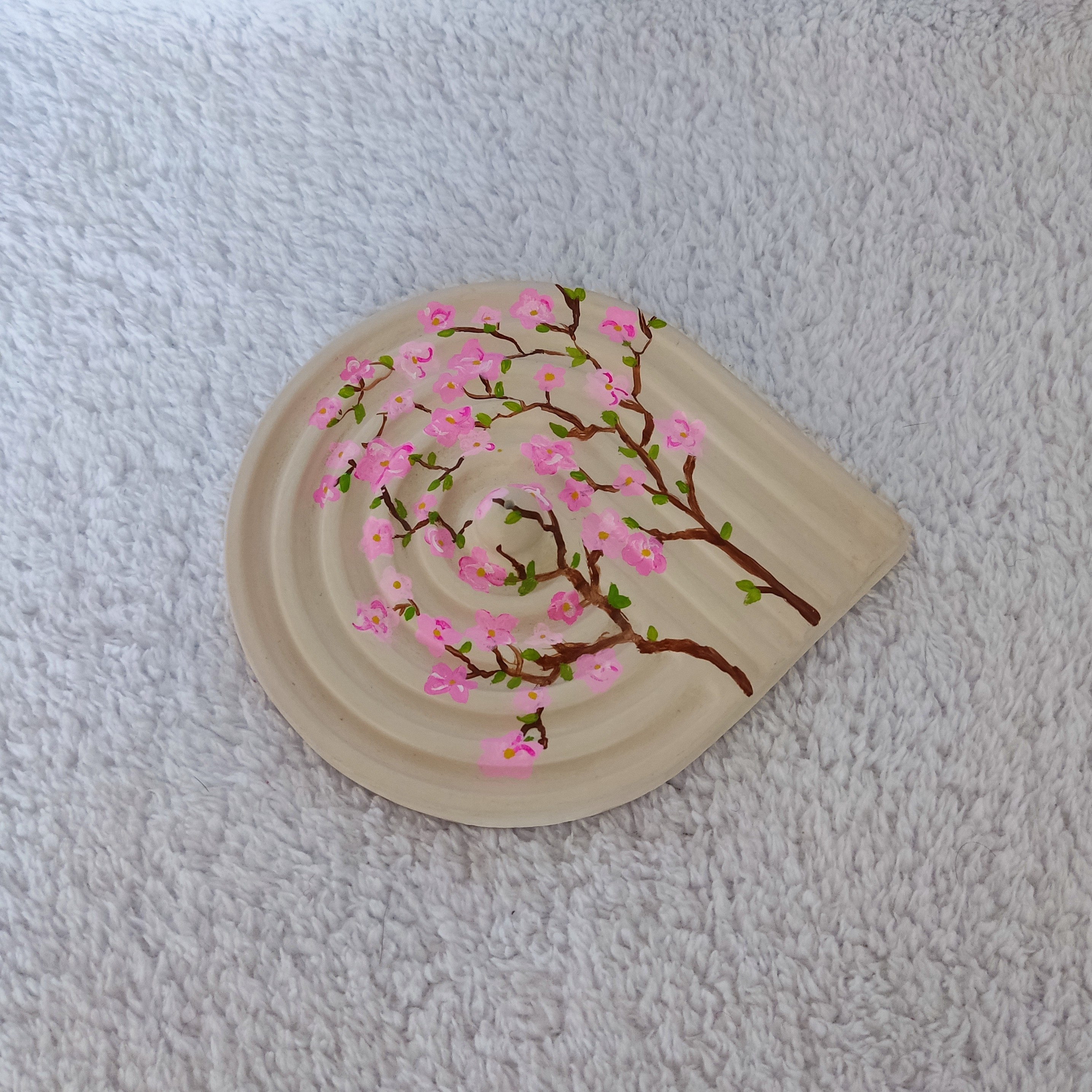 جاعودی شیاری بتنی سنگی طرح شکوفه، جاعودی نقاشی شده