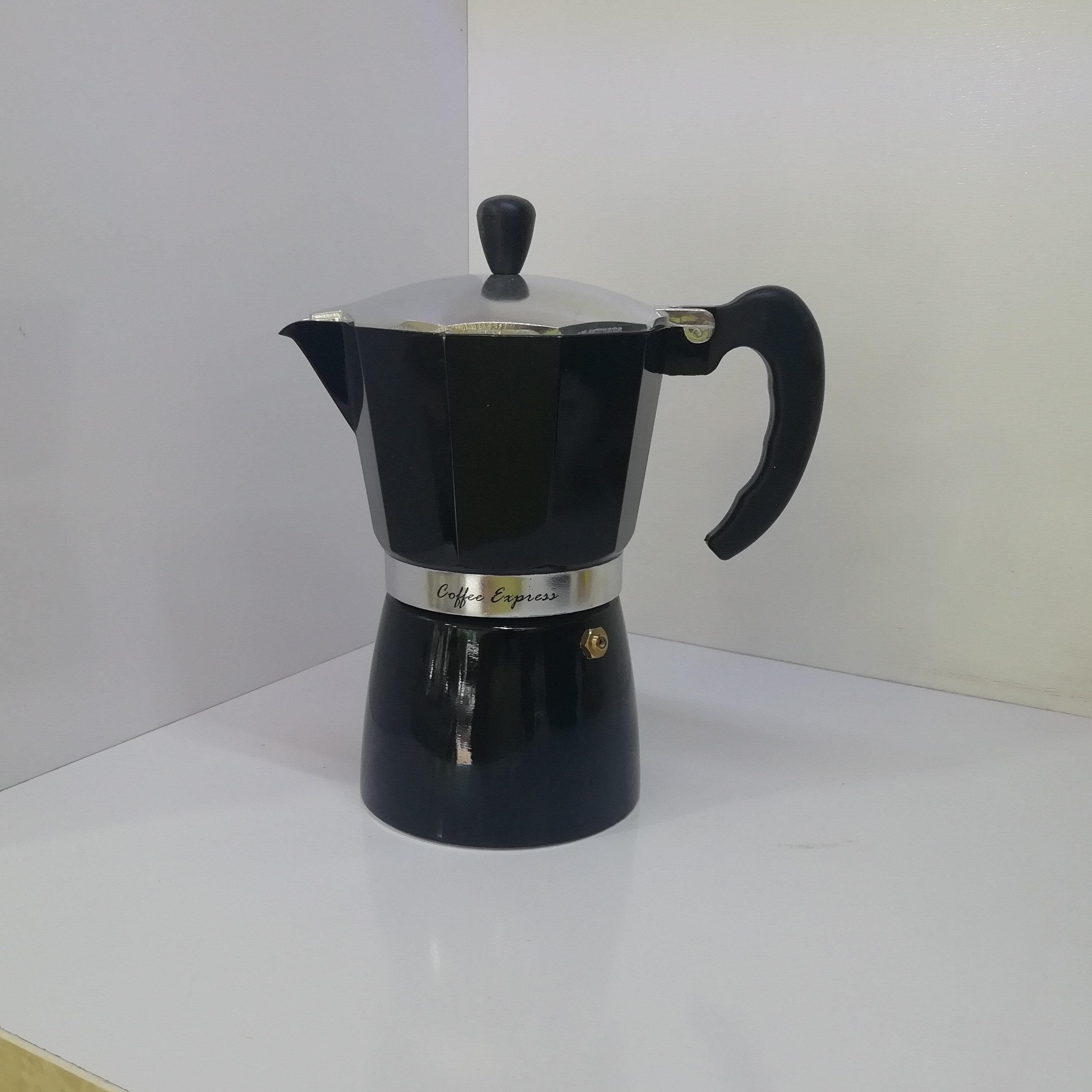 قهوه جوش رو گازی مشکی 6 کاپ آلومینیومی