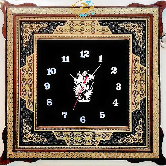 ساعت خاتم کاری صلیبی چهارگوش  با صفحه جیر مشکی  و پلاک قلمزنی 