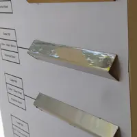 نوارکنج استیل نوار کنج نوارگوشه نوار گوشه روکار نقره ای براق نواراستیل بردر استیل نوار استیل بردراستیل