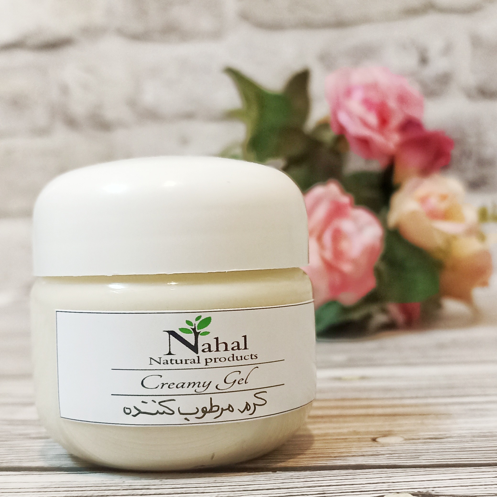 کرم مرطوب کننده طبیعی 