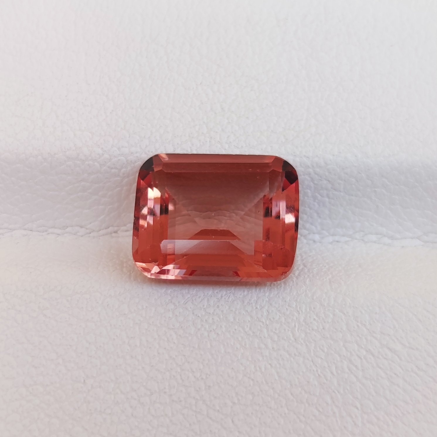 سنگ زیبای الکساندریت 4.25 قیراطی