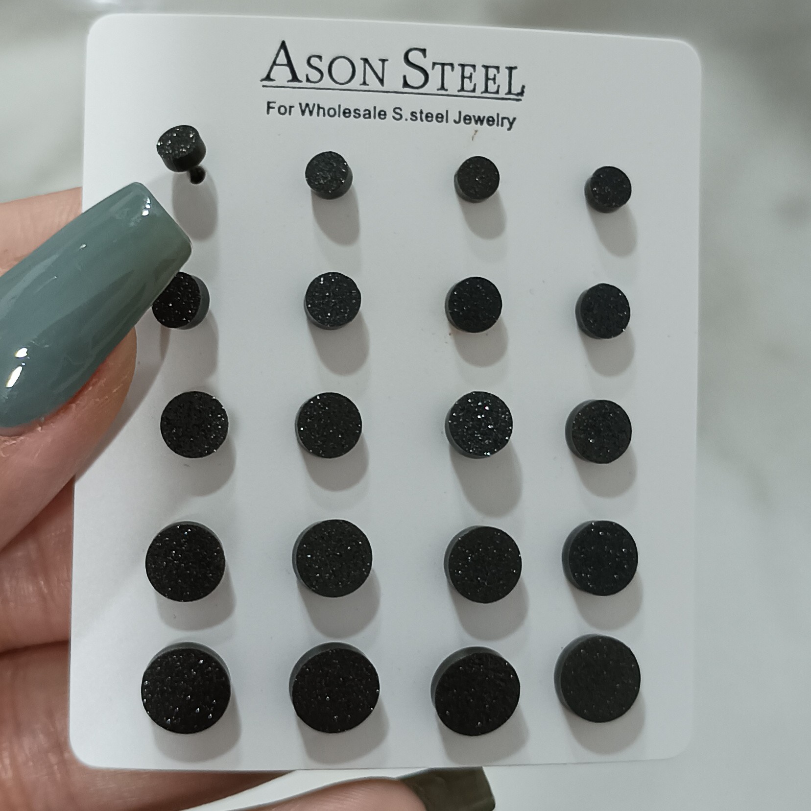 گل گوش استیل مشکی