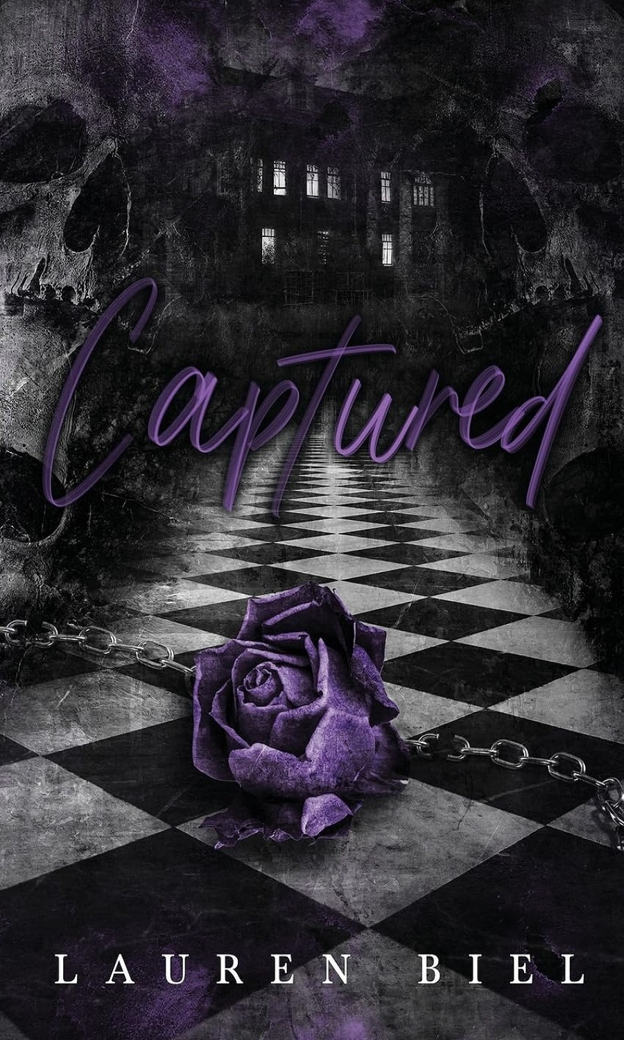 Captured (Captivity Collection Book 1) (متن کامل)