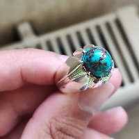 انگشتر فیروزه ناب نیشابوری گل کاسنی 