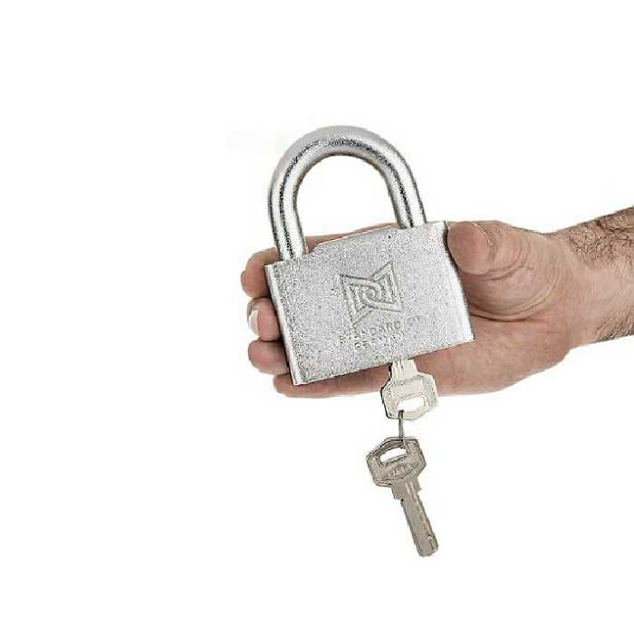 قفل آویز گیرا کد 032