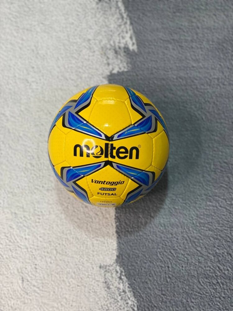 توپ سالنی مولتن ونتاژیو 4800