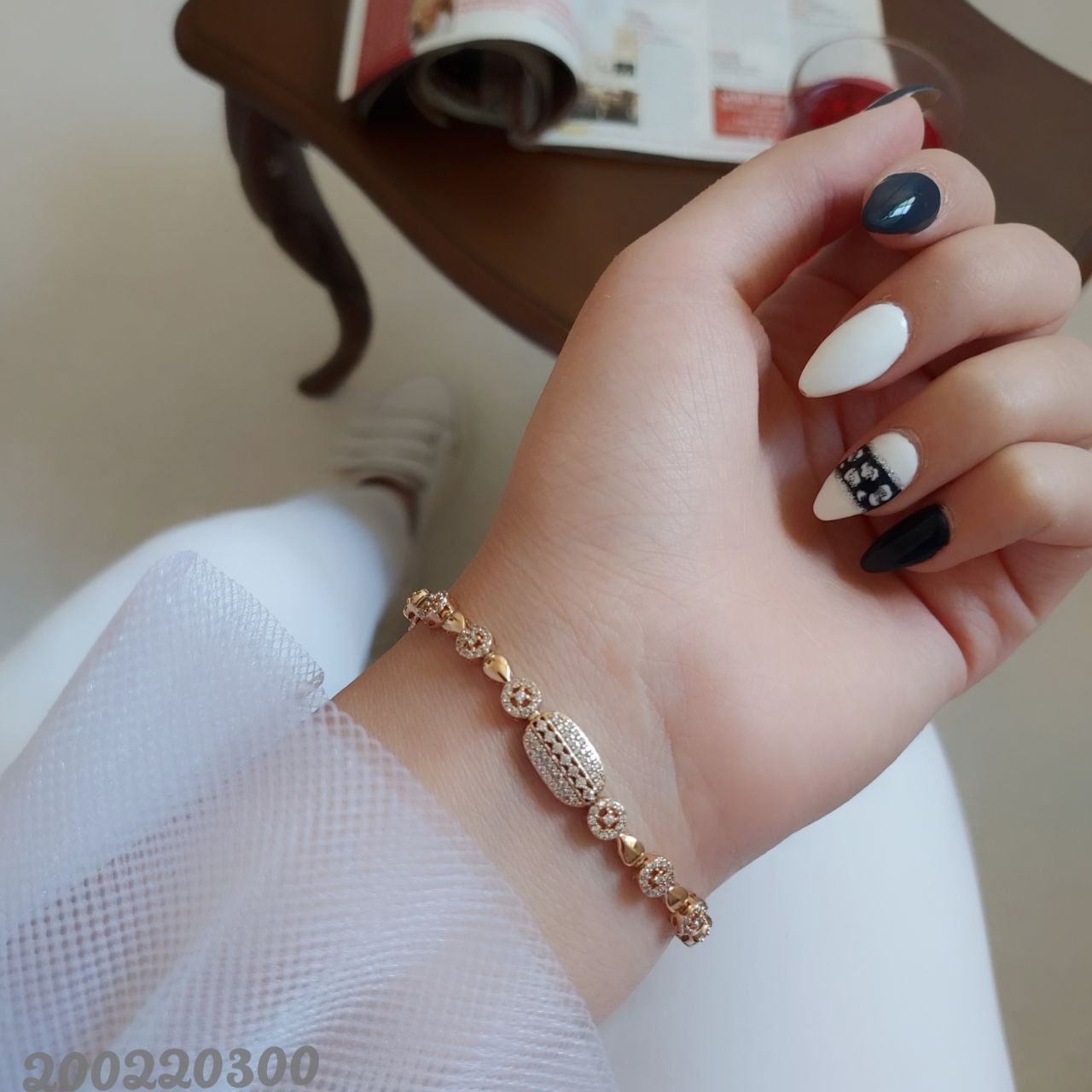 دستبند نگین دار طرح طلا.برند ژوپینگ.رنگ ثابت.ضدحساسیت.آبکاری آبطلا