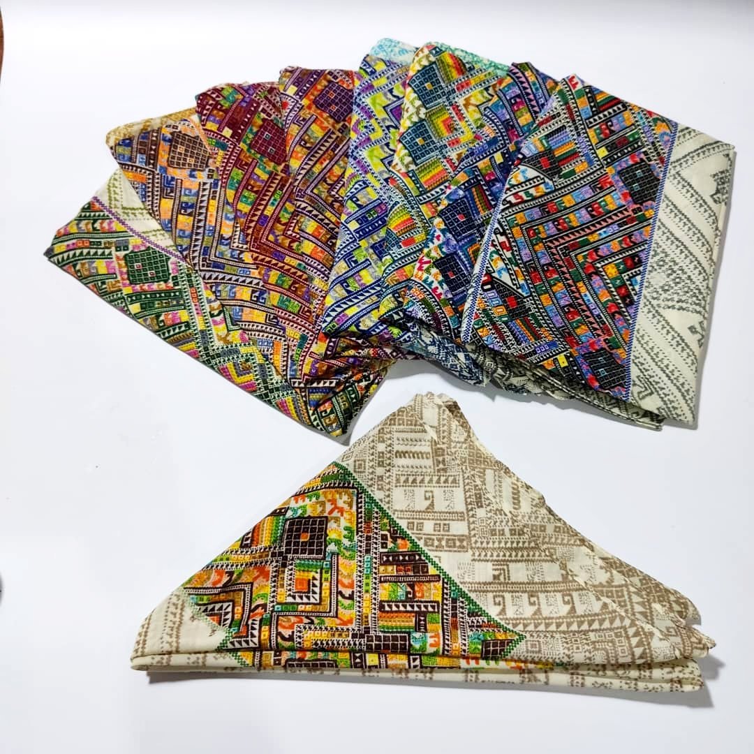 روسری ابریشم سنتی (امکان ارسال رایگان)