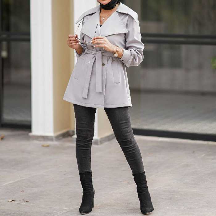 بارونی کوتاه عروسکی دکمه دار  در رنگبندی جذاب  با جنس سانتانا عالی 