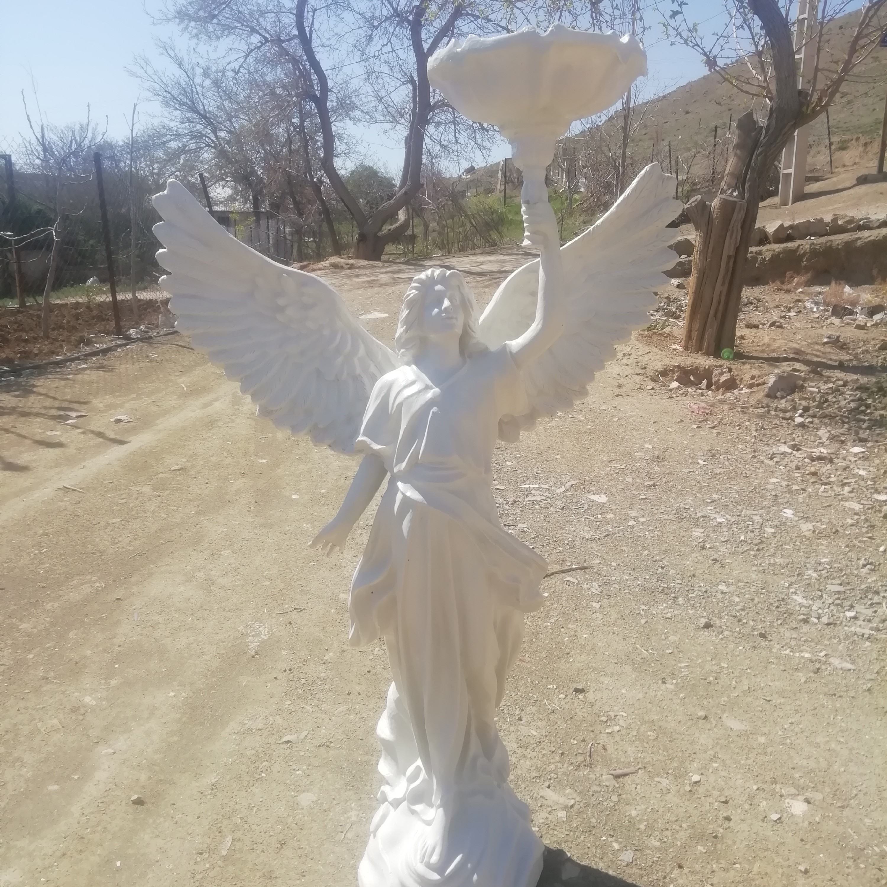 مجسمه ابنما ازادی فایبر گلاس ارسال با پس کرایه
