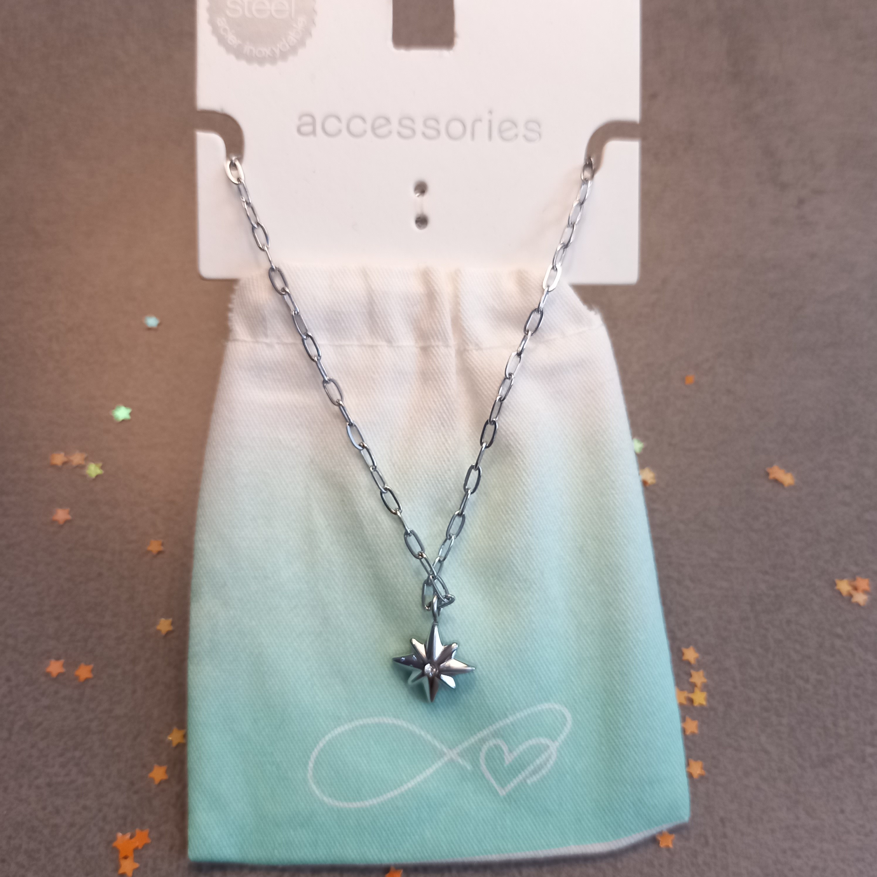 گردنبند استیل ضد حساسیت کاور دار  برند اروپایی