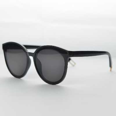 عینک آفتابی مدل KD9765