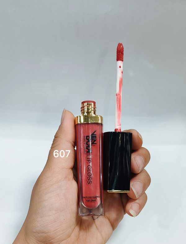 وندورا رژلب مایع شماره607