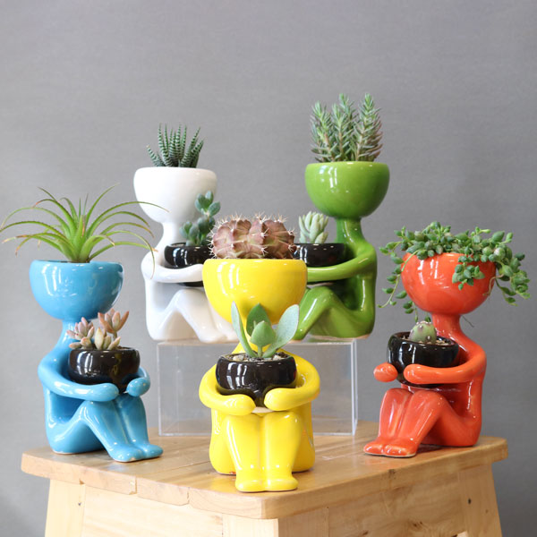 گلدان آدمکی