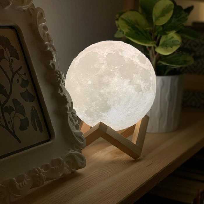 آباژور رومیزی طرح کره ماه