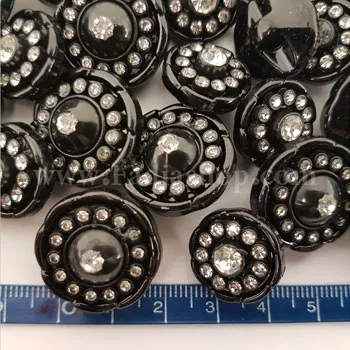 دکمه نگین دار 623 2 سایز