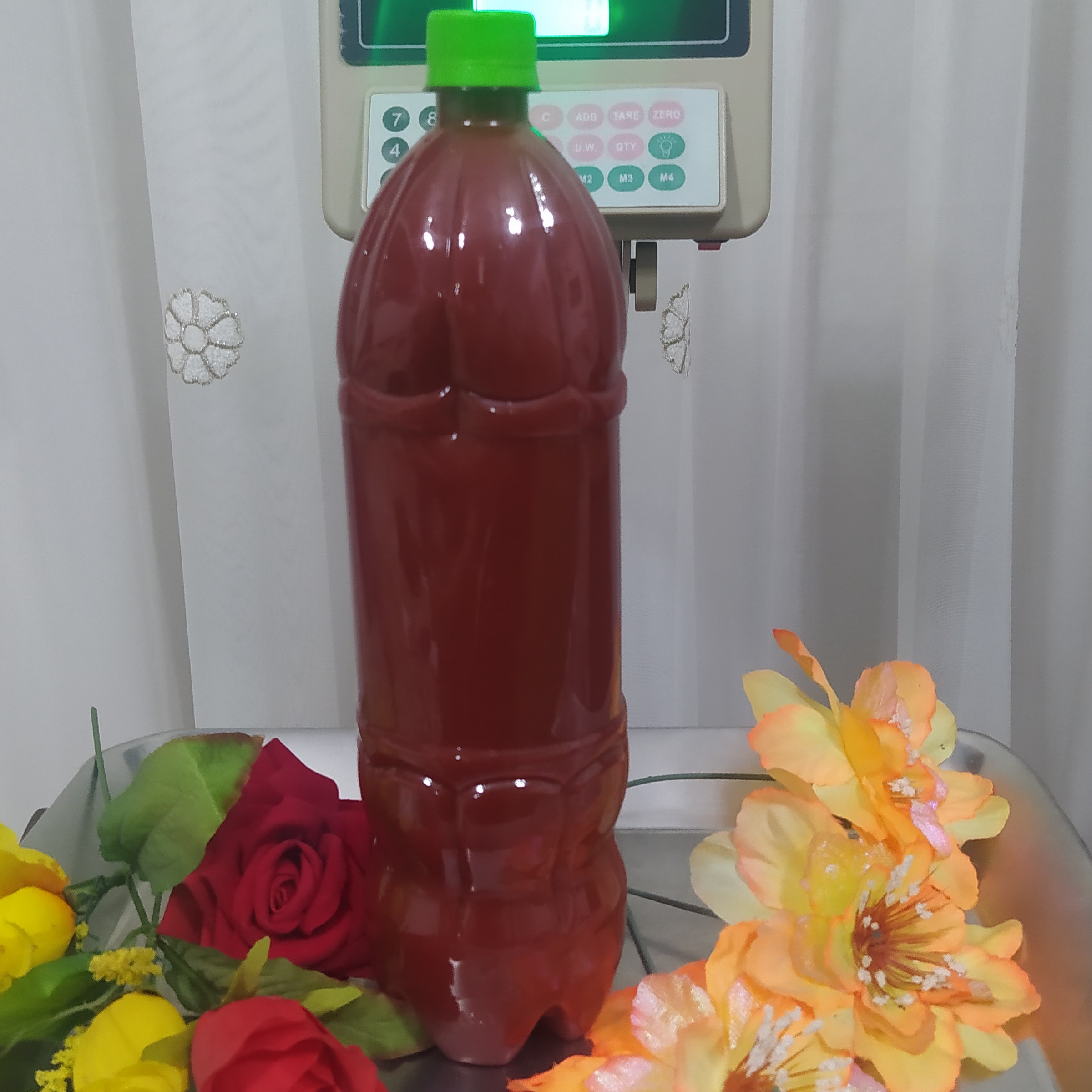 رب گوجه خانگی خوش عطروطعم