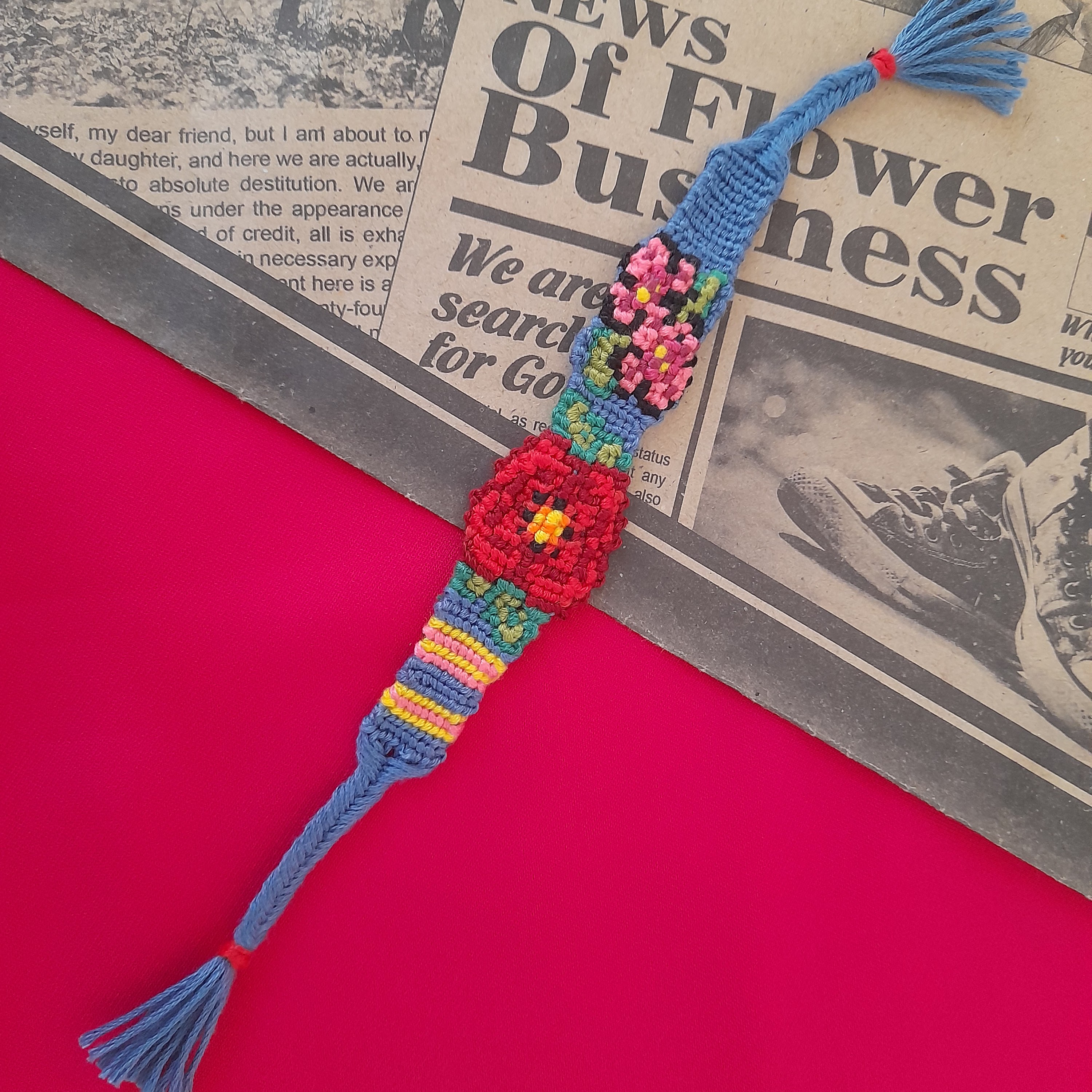 دستبند دوستی گل گلی (آلفا بافی) کاملا دست باف با نخ گلدوزی