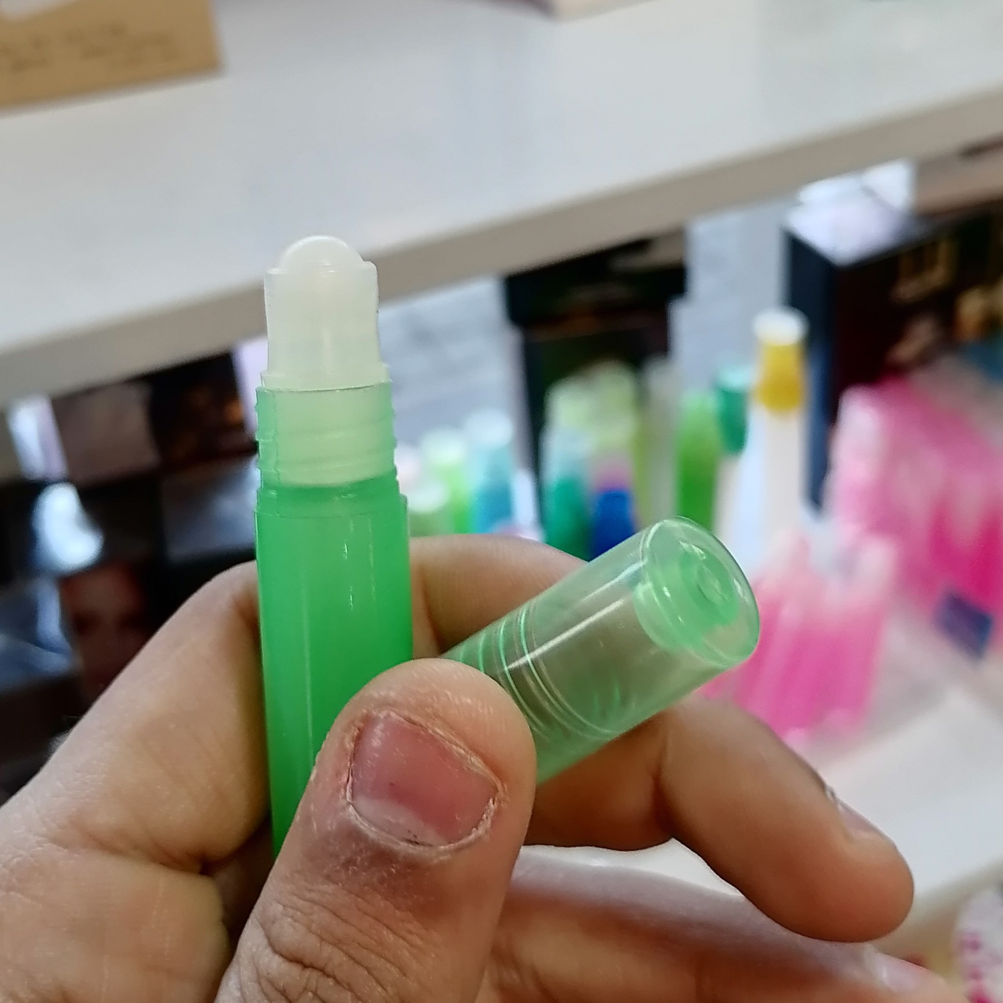 عطر وان میلیون خالص غلتکی دومیل