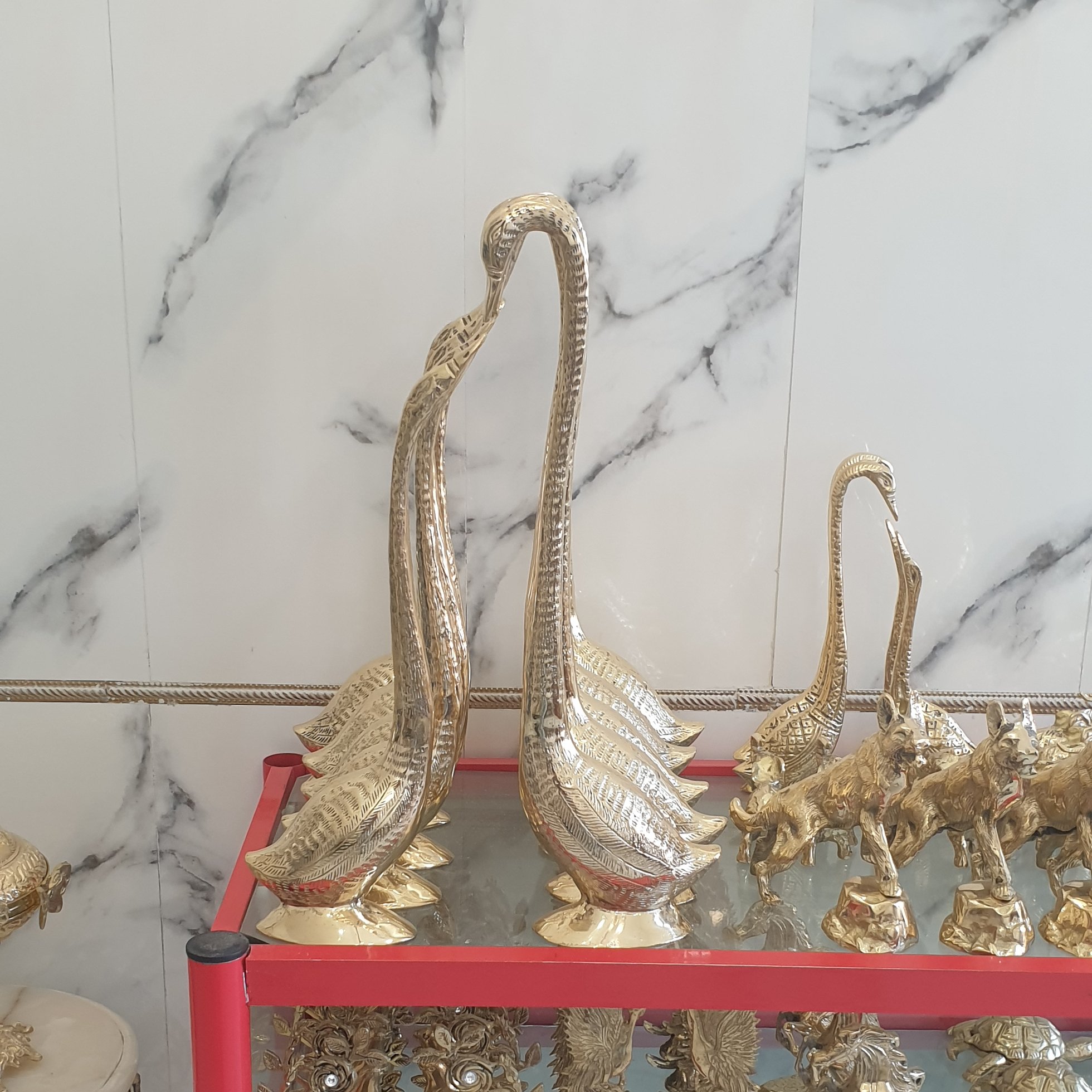 قو عاشق برنزی