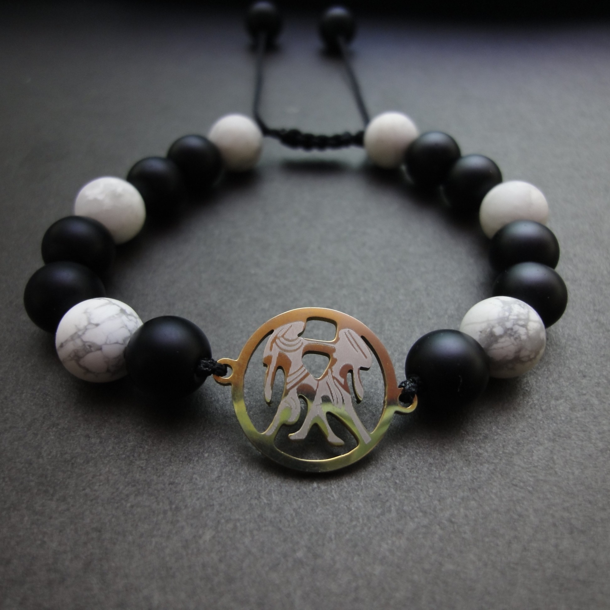 دستبند ماه تولد خرداد استیل