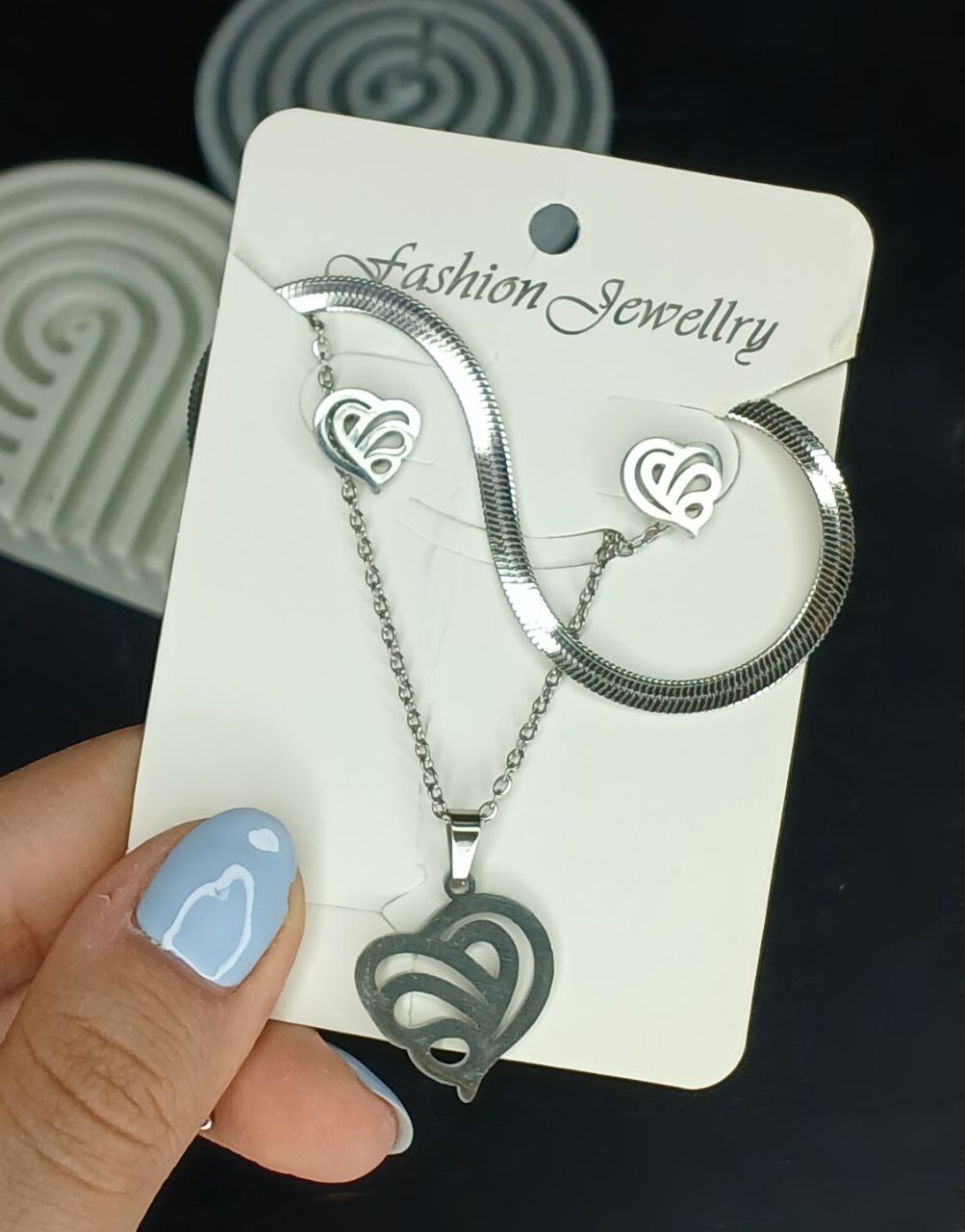 نیم ست ماری با پلاک زنجیر و گوشواره