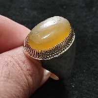 عقیق زرد کهنه زرد قناری رکاب هزارچنگ