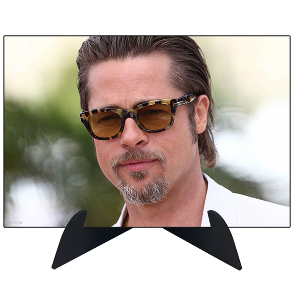 تابلو شاسی رومیزی طرح برد پیت مدل بازیگران هالیوود AG-127