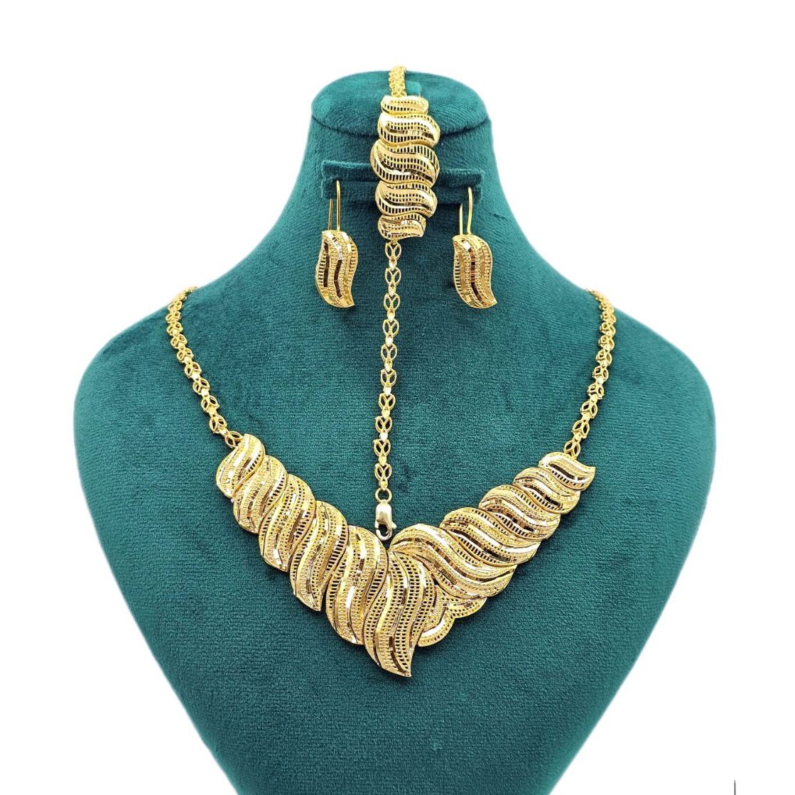 سرویس نقره تراش طرح خامه قبل سفارش موجودی بگیرید 