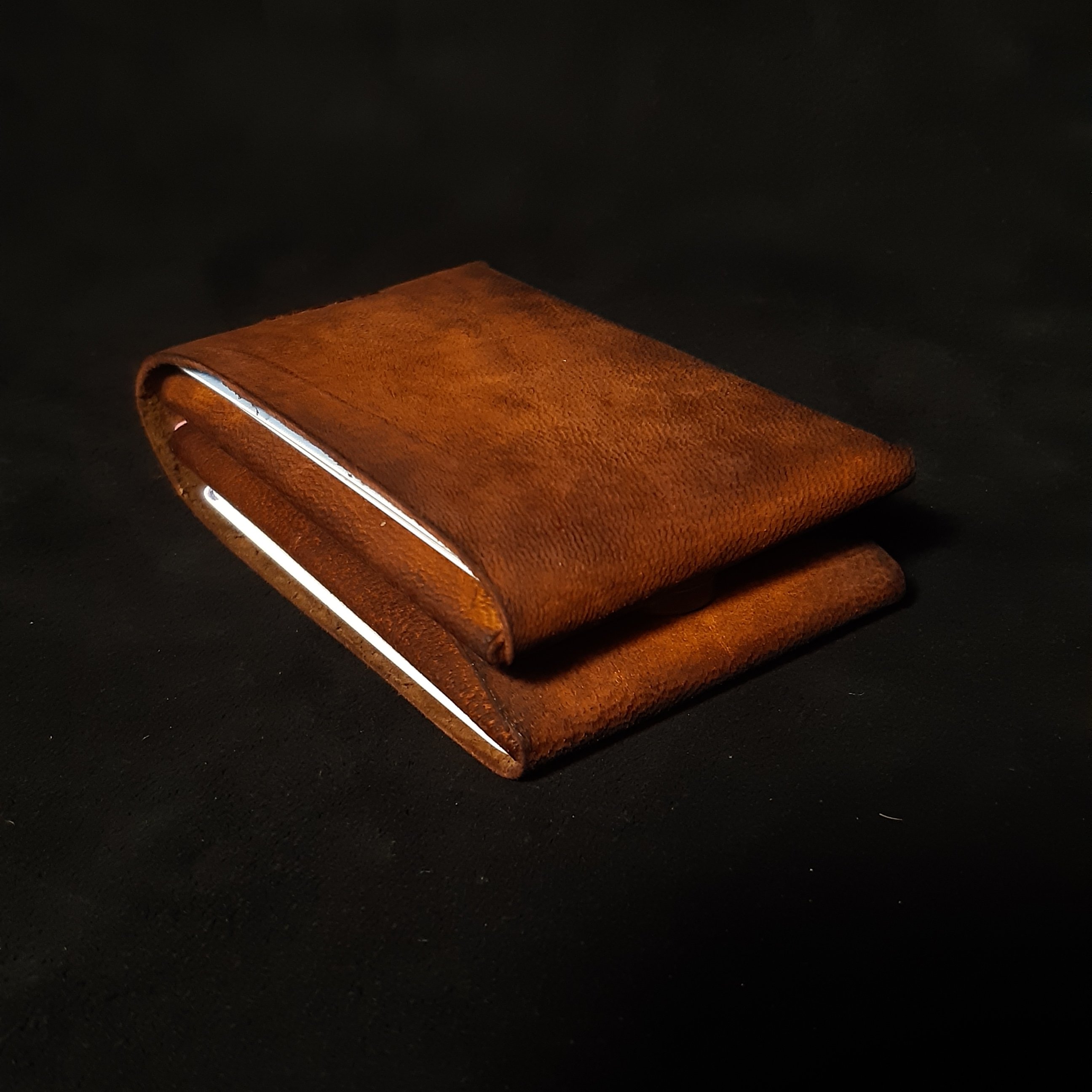 جاکارتی چرم طبیعی مدل رابو